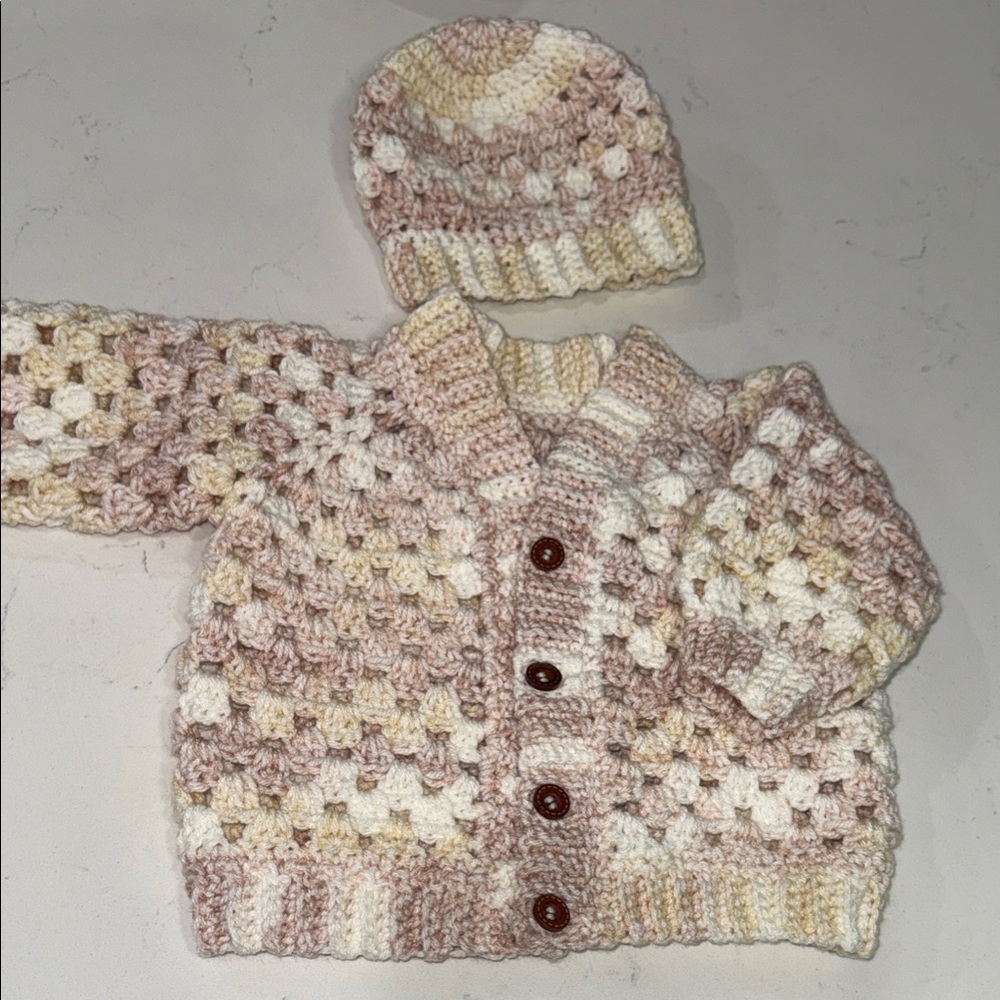 NWT Mini cardigan for 9-12 months Set - Cream and Brown